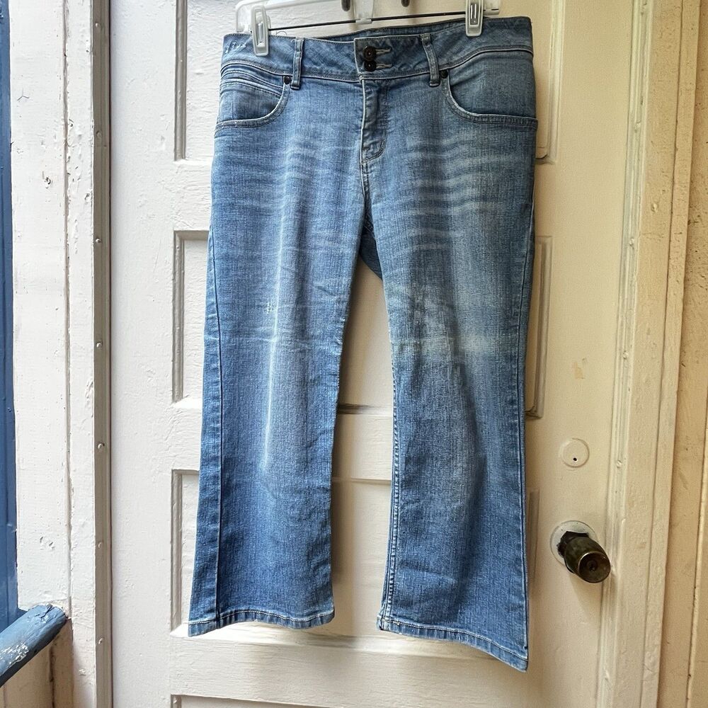 Y2k Paris Blues Denim Capri 9 Low Rise Light Blue Wash Whisker Summer Festival